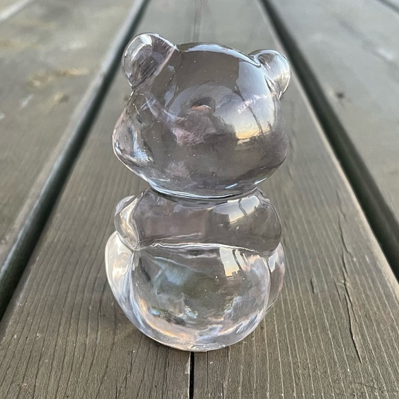 Vintage Fenton May Birthstone Clear Art Glass Heart Bear Figurine Paperweight - Picture 3 of 9